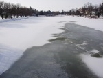 Stratford, zamrzlé jezero.