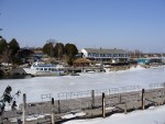 Zamrzlý přístav v městečku Tobermory. Město je nejsevernějším místem Bruce Peninsula, kolem nikde nic a národní park, v zimě tam zřejmě nikdo nežije.